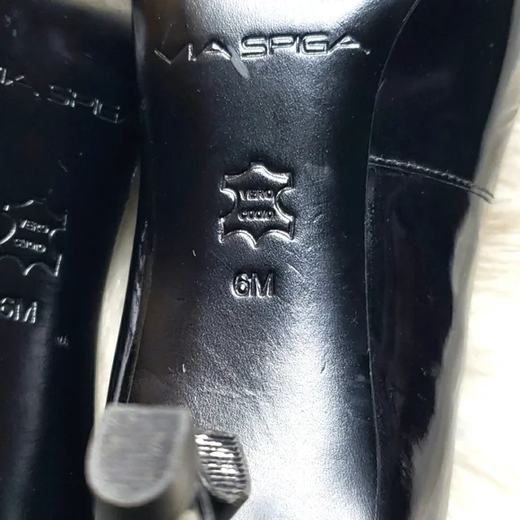 Via Spiga Black Frankie Patent Peep Toe Pumps 6M - Picture 10 of 12